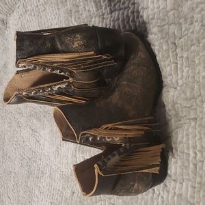 Corral boots